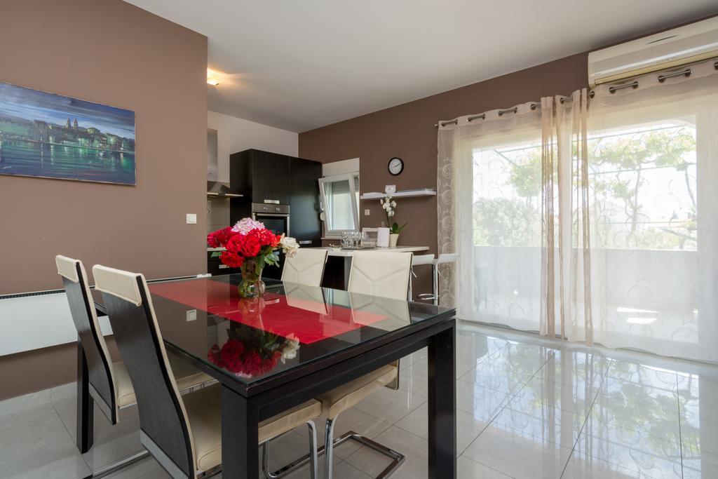Apartman Verica トロギール エクステリア 写真