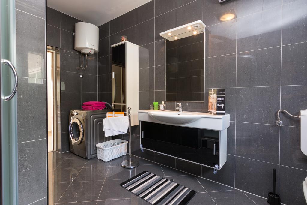 Apartman Verica トロギール エクステリア 写真