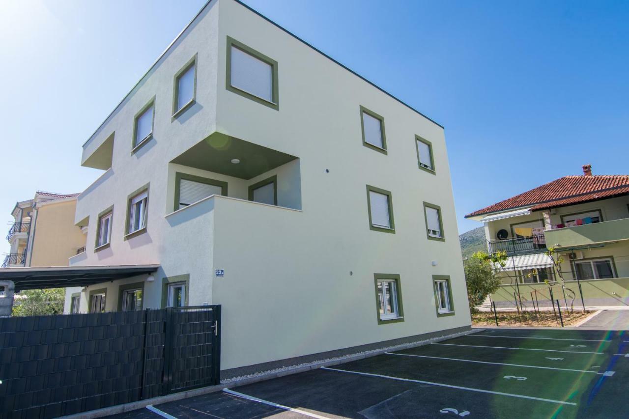 Apartman Verica トロギール エクステリア 写真